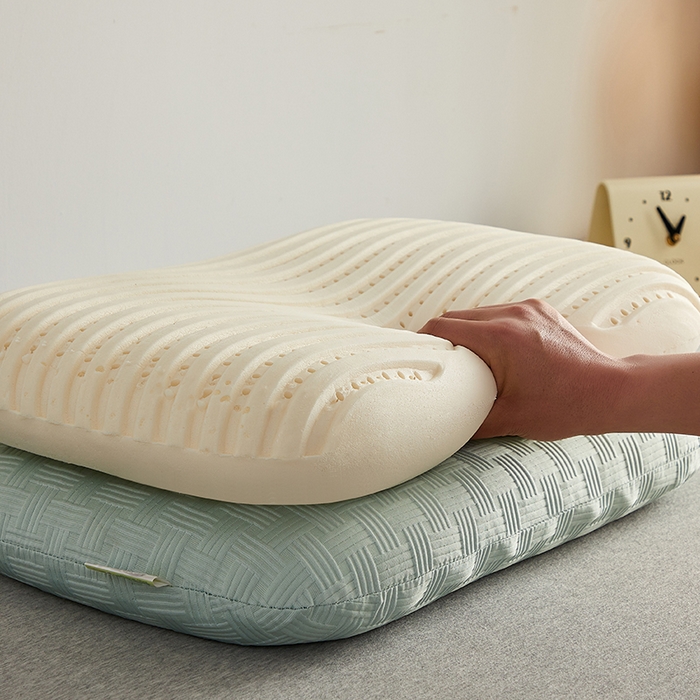 91家纺网 家纺一手货源 找家纺 鼎盛乳胶 2025新款华夫格乳胶蛋糕枕60*38*11 薄荷绿