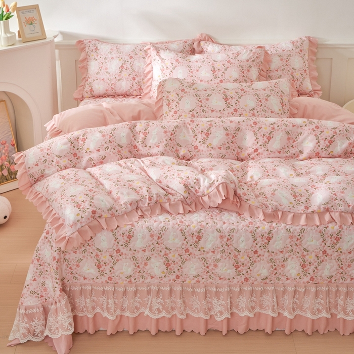 91家纺网 家纺一手货源 找家纺 美莱家纺 2024爆款蕾丝床盖三件套四件套【被套款】 小桃兔兔
