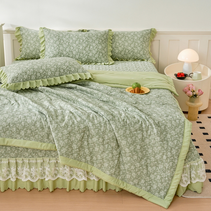 91家纺网 家纺一手货源 找家纺 美莱家纺 2024新款软糯泡泡棉蕾丝床盖床盖四件套单品系列-床盖夏被四件套 浅夕