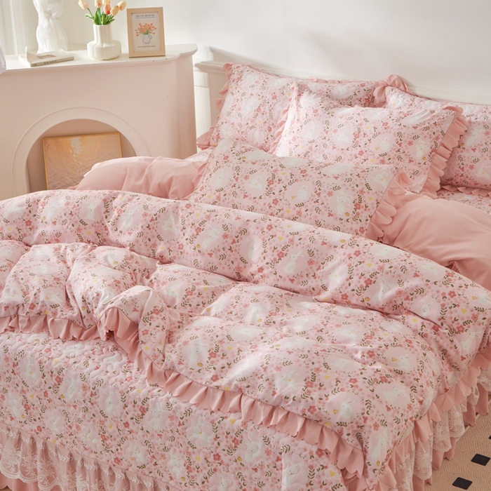 91家纺网 家纺一手货源 找家纺 美莱家纺 2024爆款蕾丝床盖三件套四件套【被套款】 小桃兔兔