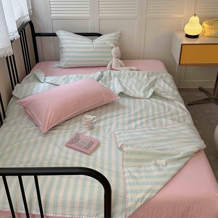 91家纺网 家纺一手货源 找家纺 （总）柚子 2024新款三角针条纹全棉水洗棉夏被四件套