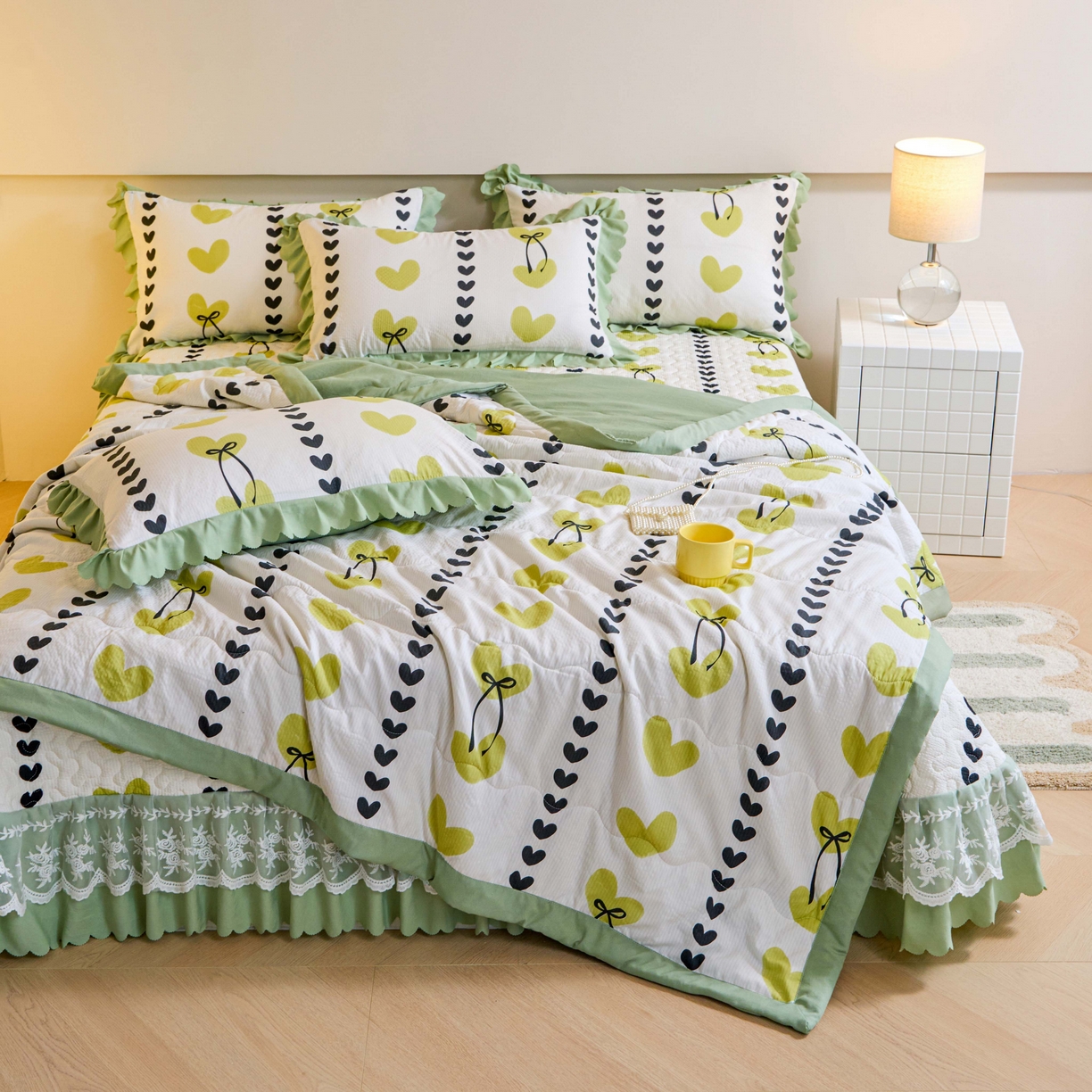 91家纺网 家纺一手货源 找家纺 美莱家纺 2024新款软糯泡泡棉蕾丝床盖床盖四件套单品系列-床盖夏被四件套 春风里