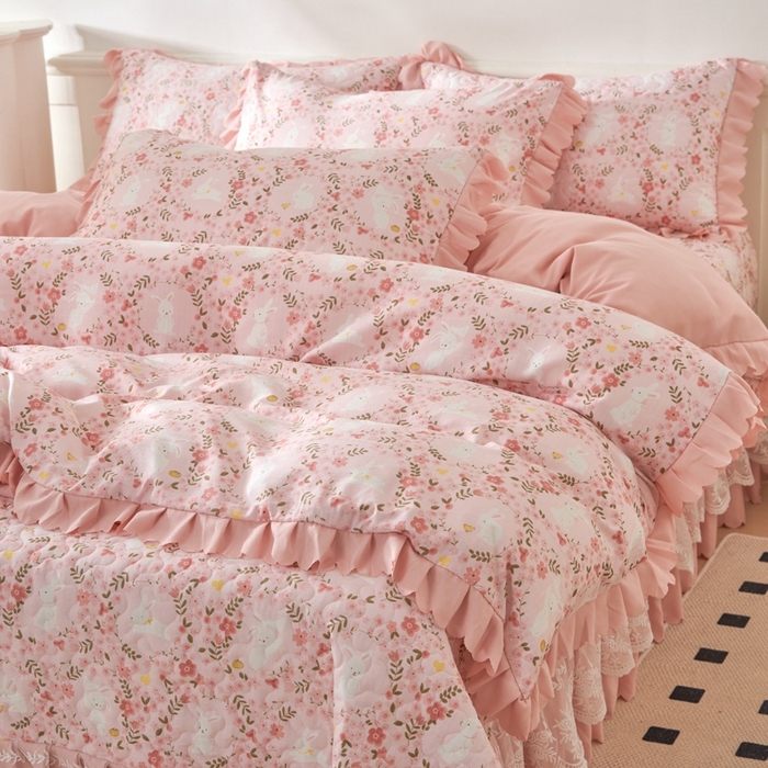 91家纺网 家纺一手货源 找家纺 美莱家纺 2024爆款蕾丝床盖三件套四件套【被套款】 小桃兔兔