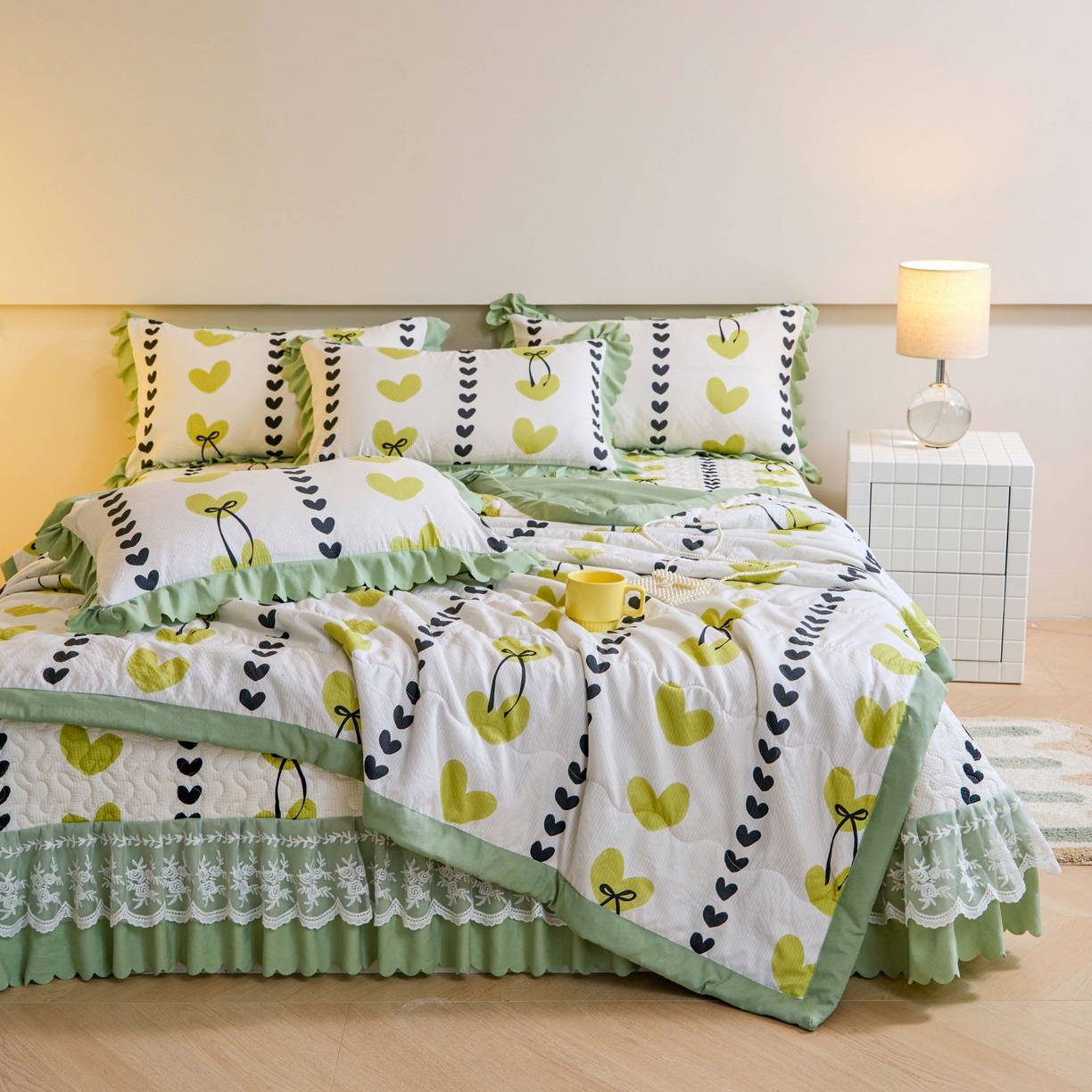 91家纺网 家纺一手货源 找家纺 美莱家纺 2024新款软糯泡泡棉蕾丝床盖床盖四件套单品系列-床盖夏被四件套 春风里