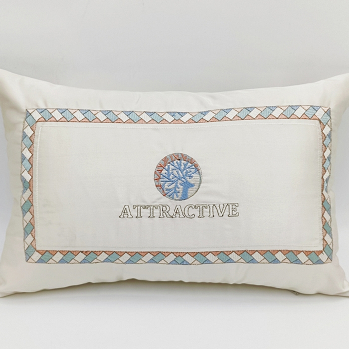 91家纺网 家纺一手货源 找家纺 澜屿 2024新款禅丝高精密刺绣小抱枕头枕芯腰靠枕 麋鹿-米白