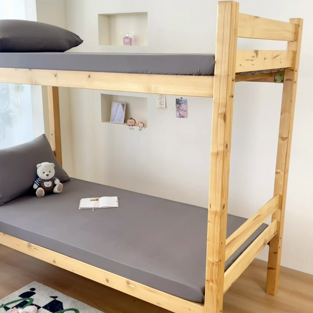 91家纺网 家纺一手货源 找家纺 多品 2024新款水洗棉皱皱纱学生宿舍单床单 浅灰