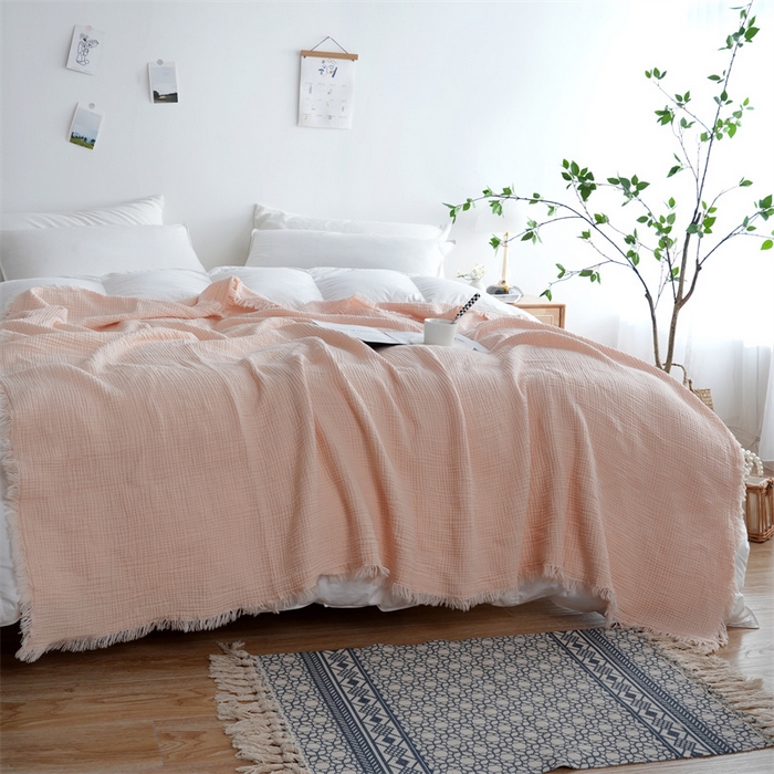 91家纺网 家纺一手货源 找家纺 凌云家纺 2025新款四层皱皱纱流苏毯盖毯浴巾 粉语130x170cm