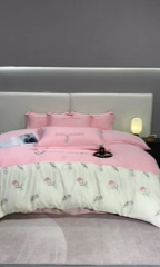 91家纺网 家纺一手货源 找家纺 （总）宜家坊 2024新款天丝双拼刺绣四件套-卡骆驰