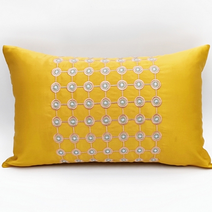 澜屿 2024新款禅丝高精密刺绣小抱枕头枕芯腰靠枕 圆点-暖黄