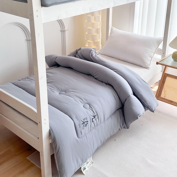 91家纺网 家纺一手货源 找家纺 招财狼家纺  2024新款水洗磨毛学生大豆被夏被春秋被多被芯被子 无染 灰色