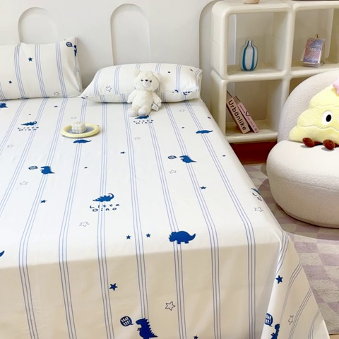 91家纺网 家纺一手货源 找家纺 感遇家纺 2024新款纯棉床单床笠枕套 床单款-蓝条恐龙