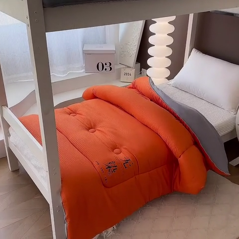 91家纺网 家纺一手货源 找家纺 招财狼家纺  2024新款水洗磨毛学生大豆被夏被春秋被多被芯被子 无染 橘+灰