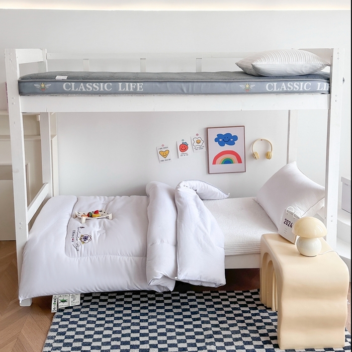 91家纺网 家纺一手货源 找家纺 招财狼家纺  2024新款水洗磨毛学生大豆被夏被春秋被多被芯被子 山茶花 白色