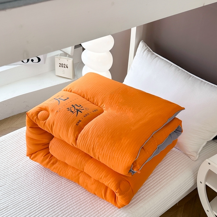 91家纺网 家纺一手货源 找家纺 招财狼家纺  2024新款水洗磨毛学生大豆被夏被春秋被多被芯被子 无染 橘+灰
