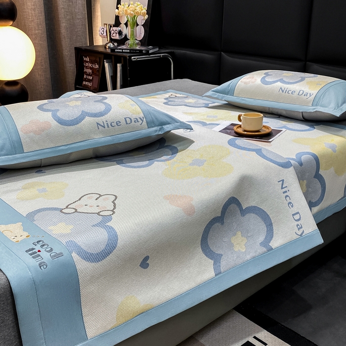 91家纺网 家纺一手货源 找家纺 宜家坊 2024新款A类抗菌数码印花冰藤凉席 床席款-蓝翎花