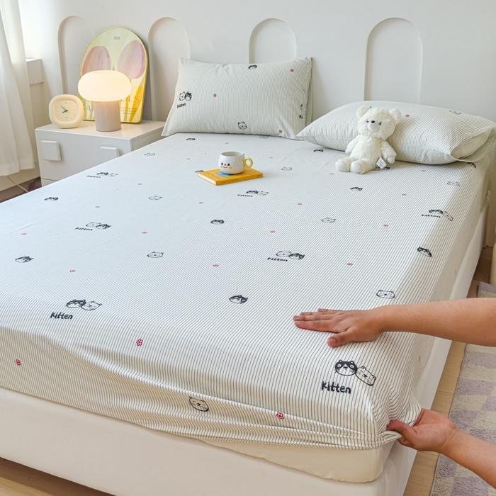 91家纺网 家纺一手货源 找家纺 感遇家纺 2024新款纯棉床单床笠枕套 床笠款-灰条猫咪