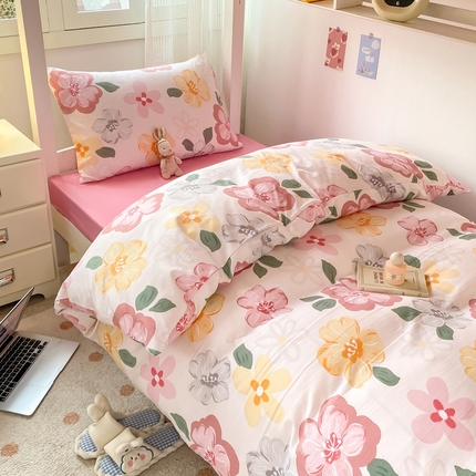 91家纺网 家纺一手货源 找家纺 芷凡家纺 2024新款云朵棉印花学生三件套四件套 叶语阑珊