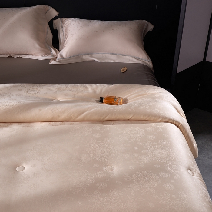 91家纺网 家纺一手货源 找家纺 朴罗 （ 原岚图） 2024新款提花55%含量大豆被 香槟色提花