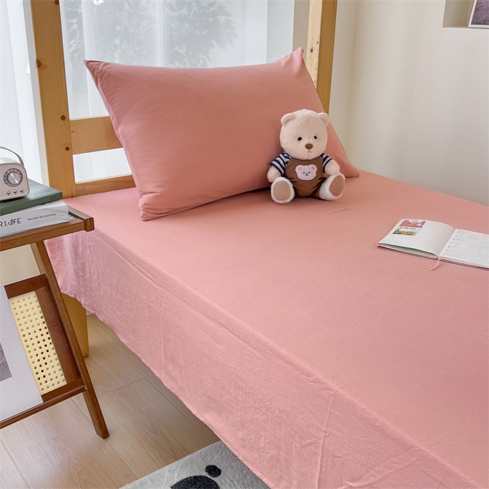 91家纺网 家纺一手货源 找家纺 多品 2024新款水洗棉皱皱纱学生宿舍单床单 栗子粉