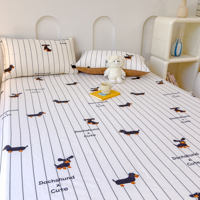 91家纺网 家纺一手货源 找家纺 感遇家纺 2024新款纯棉床单床笠枕套 床单款-腊肠犬