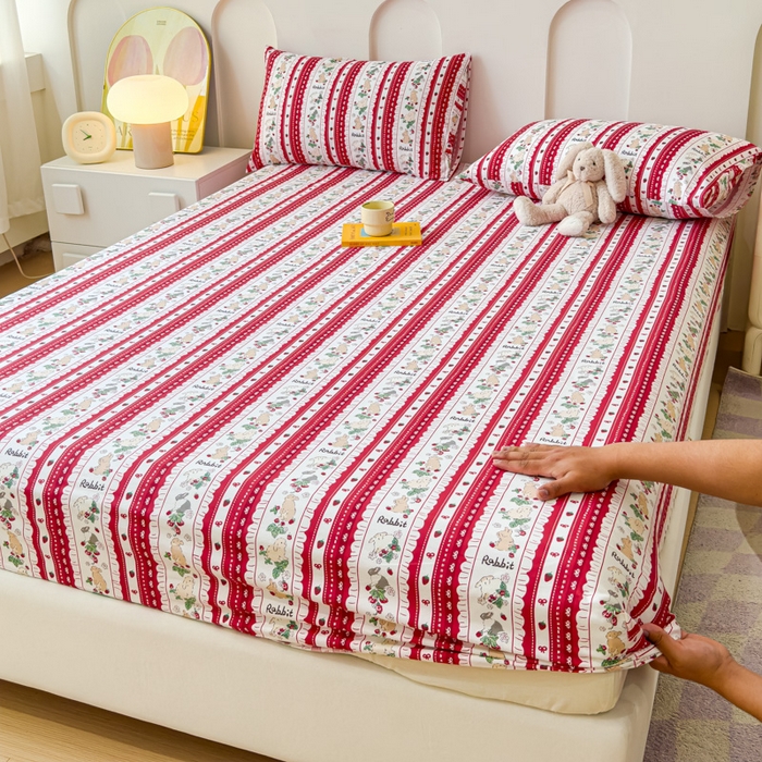 91家纺网 家纺一手货源 找家纺 感遇家纺 2024新款纯棉床单床笠枕套 床笠款-草莓小兔