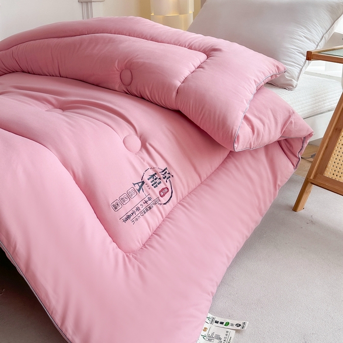 91家纺网 家纺一手货源 找家纺 招财狼家纺  2024新款水洗磨毛学生大豆被夏被春秋被多被芯被子 原棉 粉色