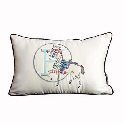 澜屿 2024新款禅丝高精密刺绣小抱枕头枕芯腰靠枕 马-米白