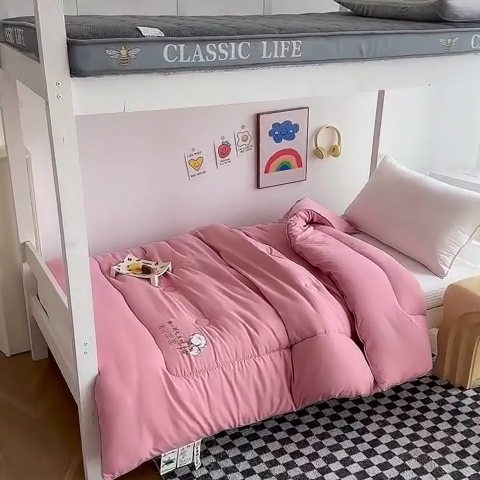 91家纺网 家纺一手货源 找家纺 招财狼家纺  2024新款水洗磨毛学生大豆被夏被春秋被多被芯被子 大豆被 粉色