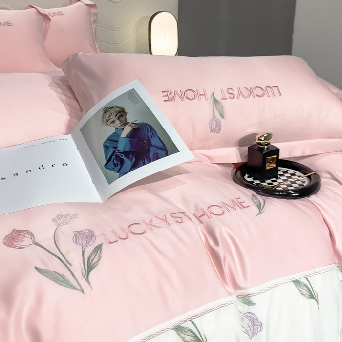 91家纺网 家纺一手货源 找家纺 （总）宜家坊 2024新款天丝双拼刺绣四件套-卡骆驰