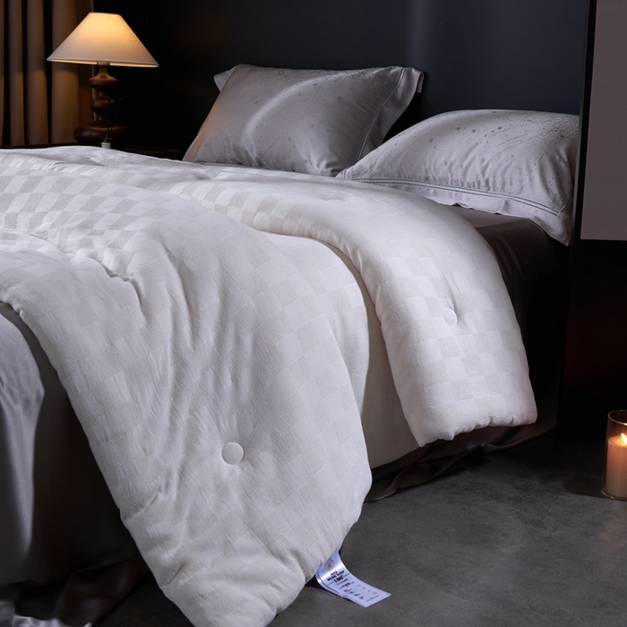 91家纺网 家纺一手货源 找家纺 朴罗 （ 原岚图） 2024新款全棉提花大豆被 白色大豆被