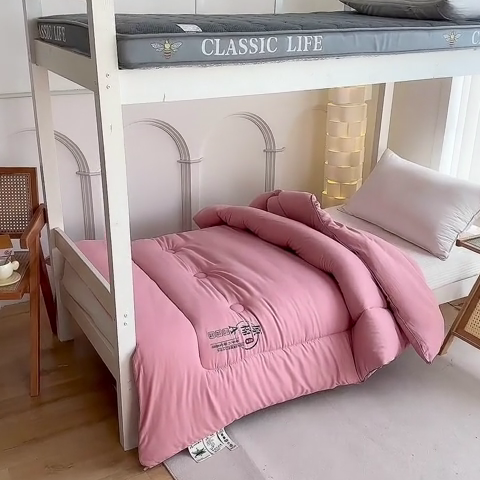 91家纺网 家纺一手货源 找家纺 招财狼家纺  2024新款水洗磨毛学生大豆被夏被春秋被多被芯被子 原棉 粉色