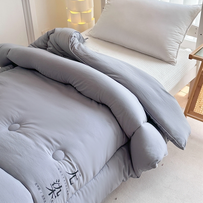 91家纺网 家纺一手货源 找家纺 招财狼家纺  2024新款水洗磨毛学生大豆被夏被春秋被多被芯被子 无染 灰色