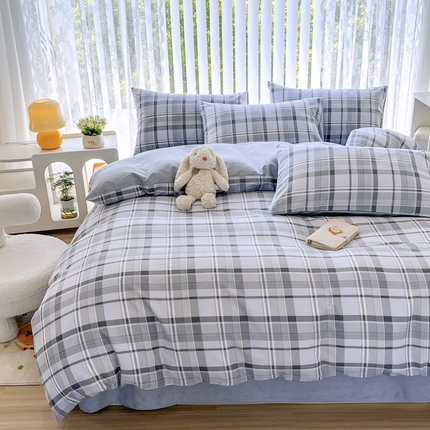 91家纺网 家纺一手货源 找家纺 （总）世爵 2024新款12868全棉印花单品被套,伯格灰,度假时光,风的印季,花样年华,静看花颜,凯蒂猫-米,可爱萌免,恐龙世界,田园花香一粉,熊猫,竹林熊猫,巴比龙,黑白猫咪,可爱联盟,水蜜桃,田园趣事