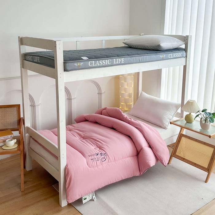 91家纺网 家纺一手货源 找家纺 招财狼家纺  2024新款水洗磨毛学生大豆被夏被春秋被多被芯被子 原棉 粉色