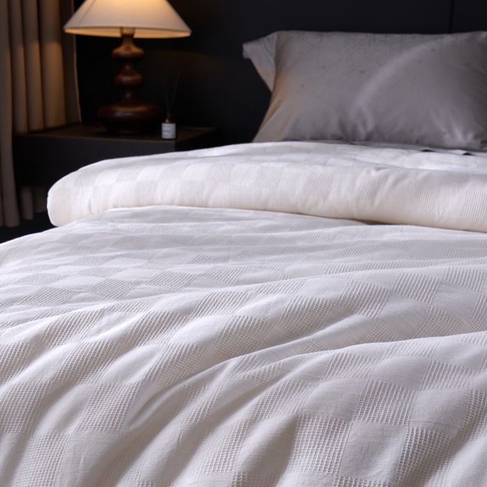 91家纺网 家纺一手货源 找家纺 朴罗 （ 原岚图） 2024新款全棉提花大豆被 白色大豆被