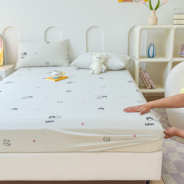 91家纺网 家纺一手货源 找家纺 感遇家纺 2024新款纯棉床单床笠枕套 床笠款-灰条猫咪