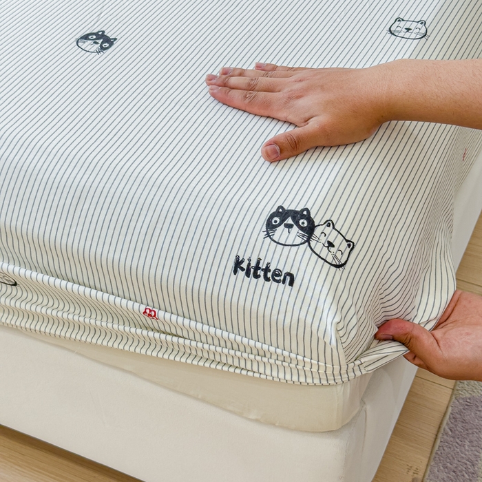 91家纺网 家纺一手货源 找家纺 感遇家纺 2024新款纯棉床单床笠枕套 床笠款-灰条猫咪