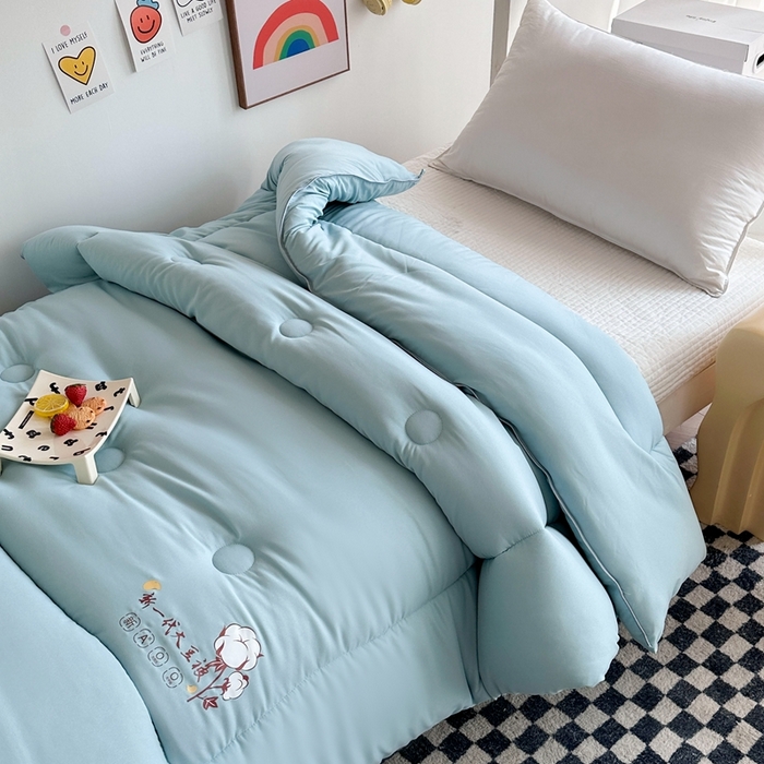 91家纺网 家纺一手货源 找家纺 招财狼家纺  2024新款水洗磨毛学生大豆被夏被春秋被多被芯被子 大豆被 水兰