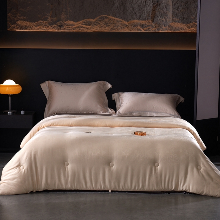 91家纺网 家纺一手货源 找家纺 朴罗 （ 原岚图） 2024新款提花55%含量大豆被 香槟色提花