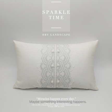 澜屿 新款珍珠蕾丝小抱枕 白