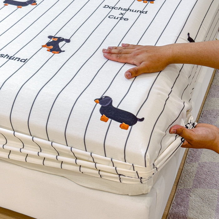 91家纺网 家纺一手货源 找家纺 感遇家纺 2024新款纯棉床单床笠枕套 床笠款-腊肠犬