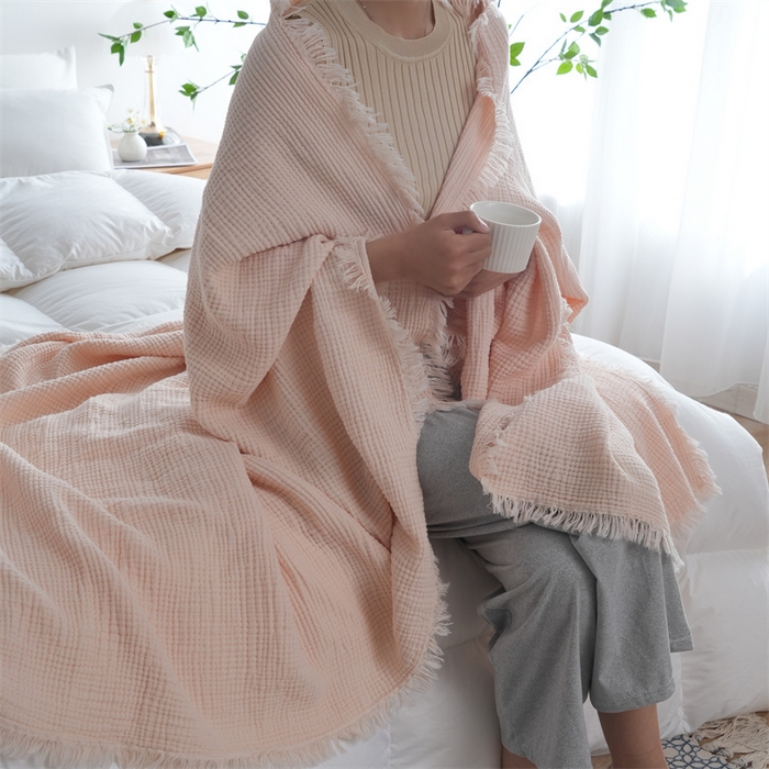 91家纺网 家纺一手货源 找家纺 凌云家纺 2025新款四层皱皱纱流苏毯盖毯浴巾 粉语130x170cm