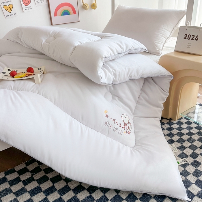 91家纺网 家纺一手货源 找家纺 招财狼家纺  2024新款水洗磨毛学生大豆被夏被春秋被多被芯被子 大豆被 白色