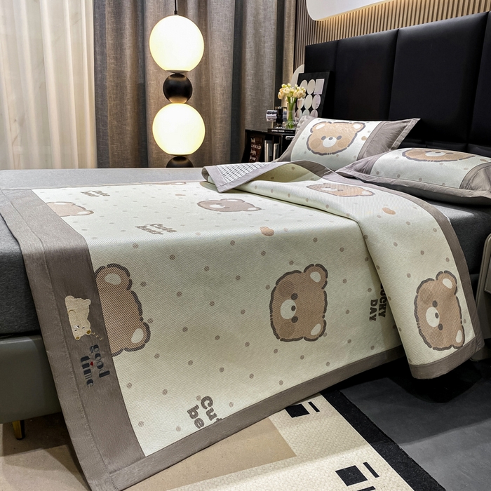 91家纺网 家纺一手货源 找家纺 宜家坊 2024新款A类抗菌数码印花冰藤凉席 床席款-幸运熊