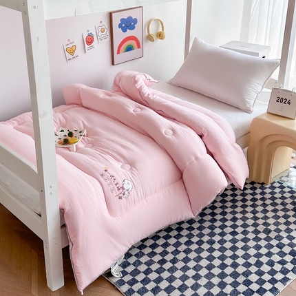 91家纺网 家纺一手货源 找家纺 羽涵家纺 2024新款10A抗菌10A抗菌水洗磨毛学生大豆被夏被春秋被冬被芯被子 棉麻大豆被 玉色