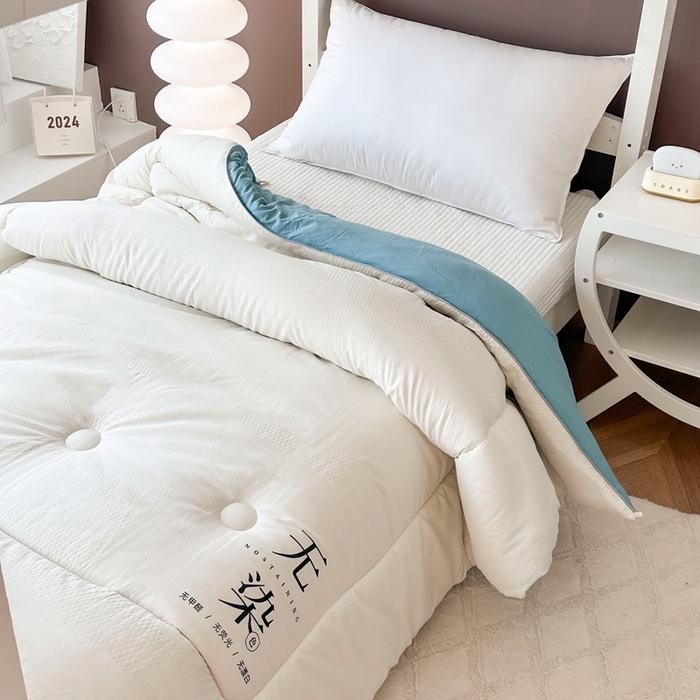 91家纺网 家纺一手货源 找家纺 招财狼家纺  2024新款水洗磨毛学生大豆被夏被春秋被多被芯被子 无染 米白+水兰