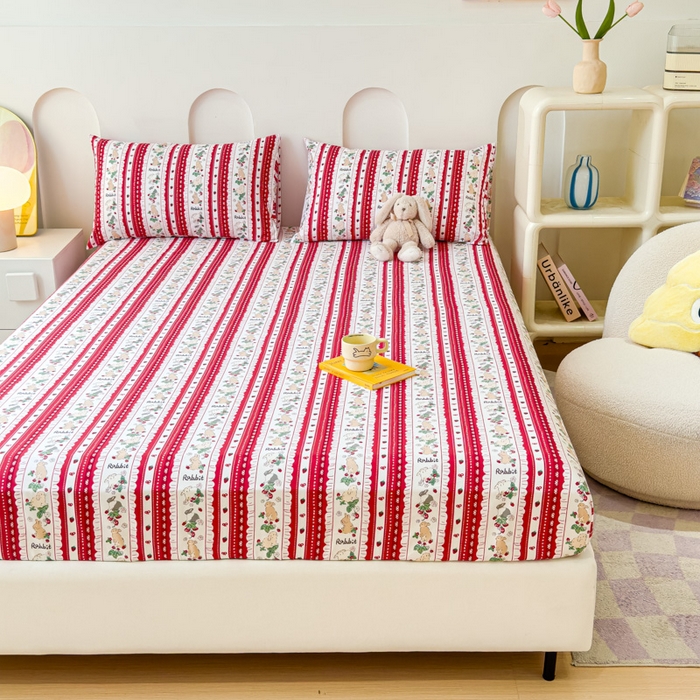 91家纺网 家纺一手货源 找家纺 感遇家纺 2024新款纯棉床单床笠枕套 床笠款-草莓小兔