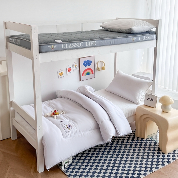 91家纺网 家纺一手货源 找家纺 招财狼家纺  2024新款水洗磨毛学生大豆被夏被春秋被多被芯被子 山茶花 白色