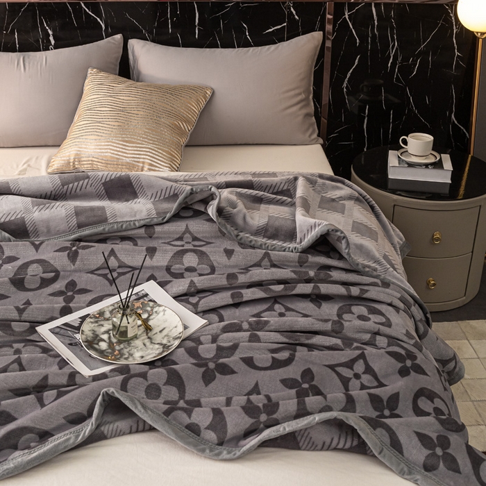 91家纺网 家纺一手货源 找家纺 卡奥家纺 2024新款双层AB版云貂绒毛毯法莱绒休闲盖毯沙发毯空调毯子 星洛-灰