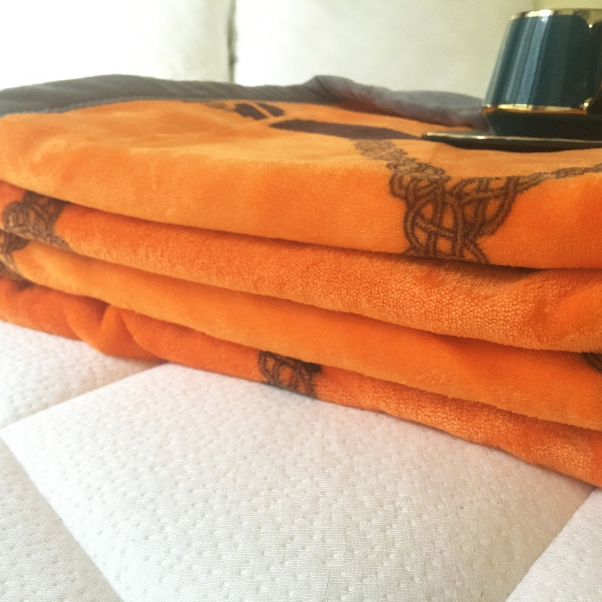 91家纺网 家纺一手货源 找家纺 卡奥家纺 2024新款双层AB版云貂绒毛毯法莱绒休闲盖毯沙发毯空调毯子 马赫拉